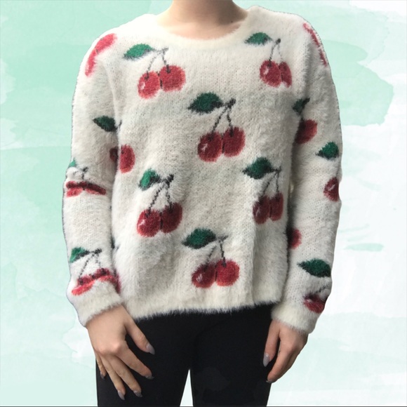 Oversized Cherry Sweater - Picture 2 of 4